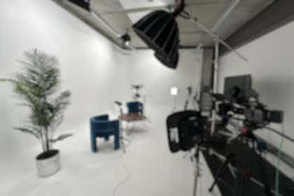 Film Studio 0